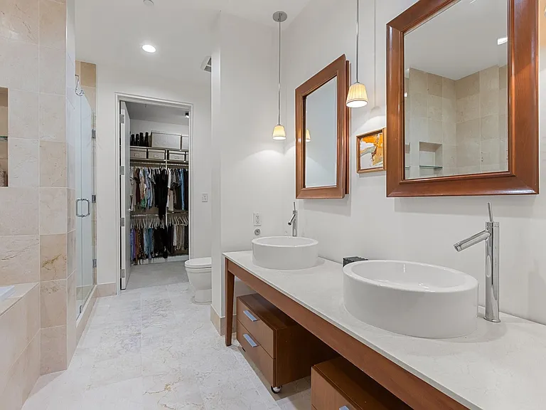 2200 Victory Ave #1105 — Photo 20