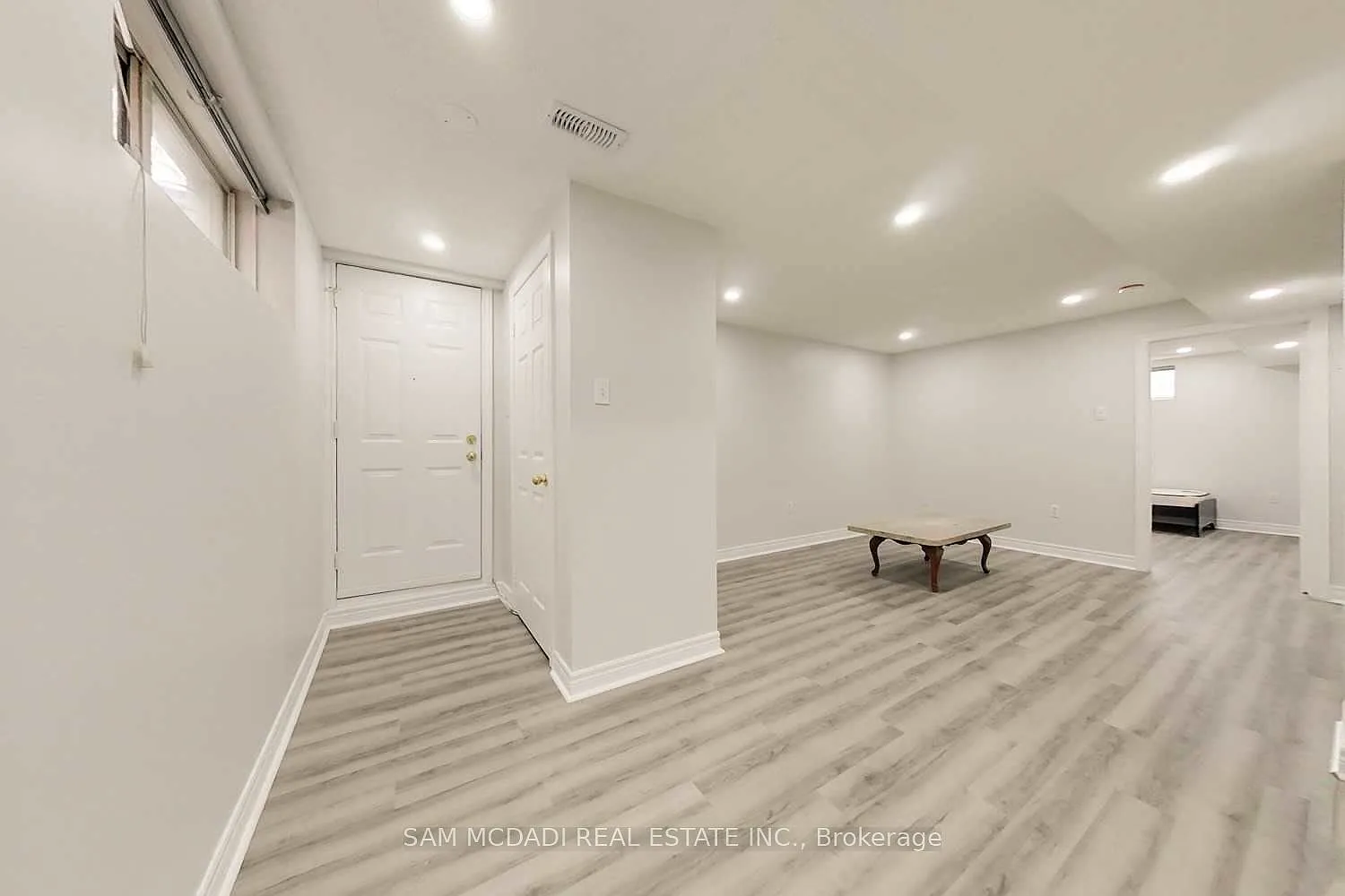 2 bed, $1,800 — Photo 4