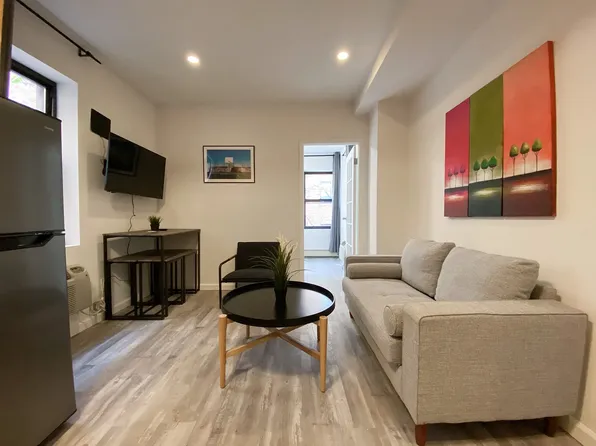 407 W 51st St, New York, NY