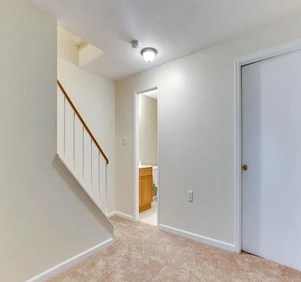 7803 Brookview Ct — Photo 22
