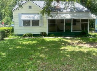 1062 Radio Dr, Macon, GA 31204