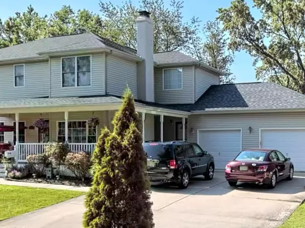 707 Manor Ter, Moorestown, NJ 08057
