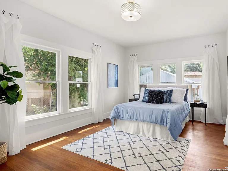 1606 W Mulberry Ave — Photo 9