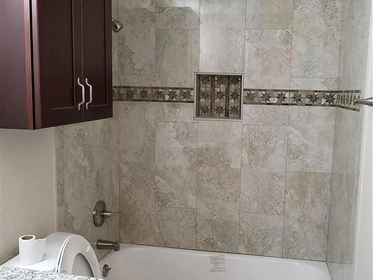 11601 Hidden Quail Dr — Photo 17