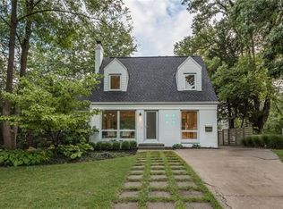 5107 W 69th St, Prairie Village, KS 66208