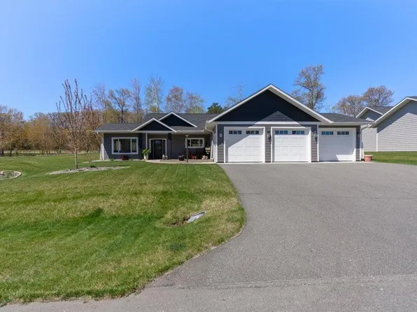 11413 Legacy Ct, East Gull Lake, MN 56401