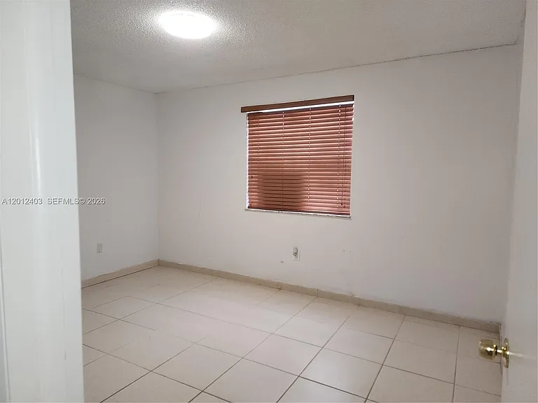 8990 SW 24th St #19 — Photo 7
