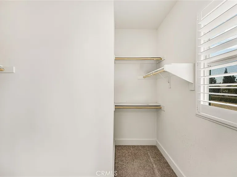 123 E Knox Dr — Photo 50