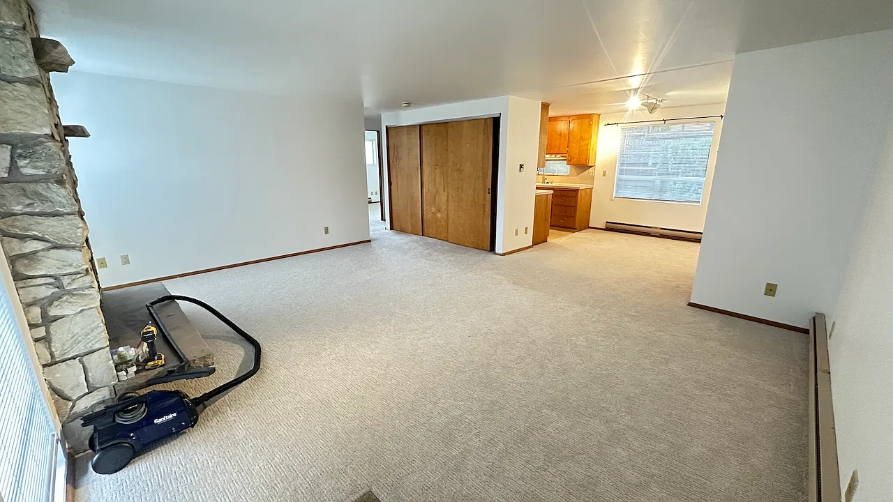 2 bed, 1000 sqft, $2,470 — Photo 1
