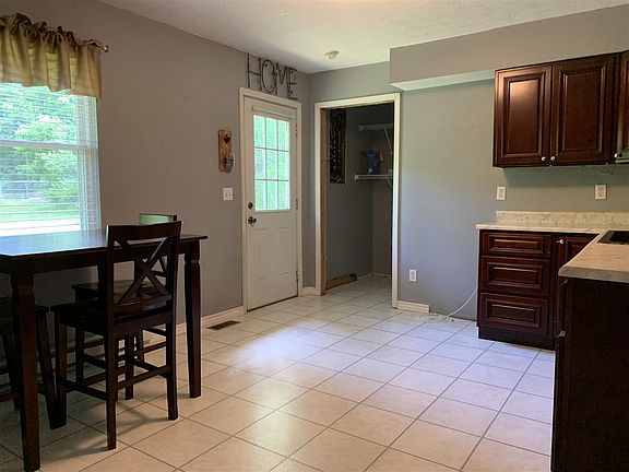 3rd image of 645 Township Road 155 E