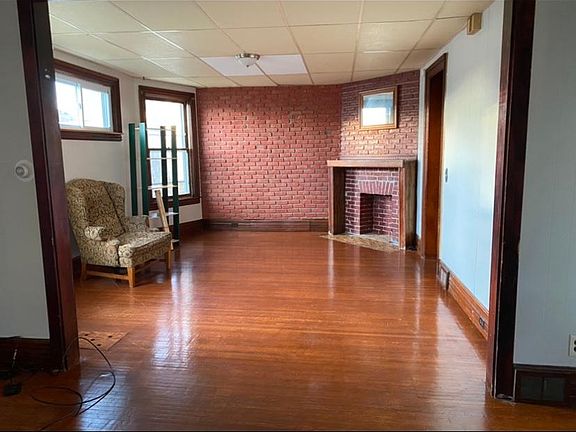 2nd image of 344 Hampshire St #1