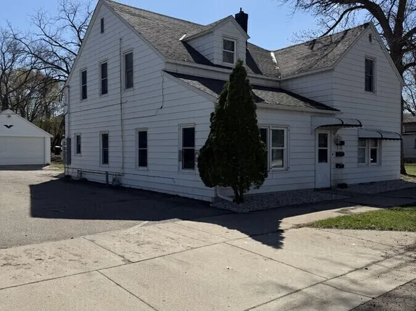 411 Elm St #2, Alexandria, MN 56308