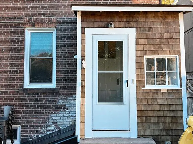 99 Olive St — Photo 30
