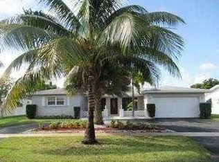 5224 Madison St, Hollywood, FL 33021