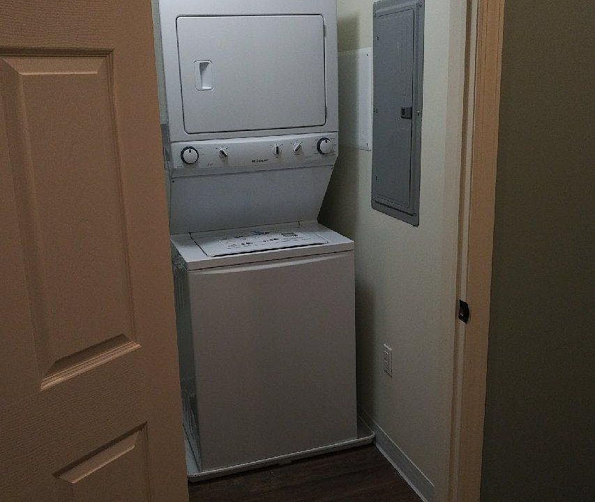 In unit laundry!
