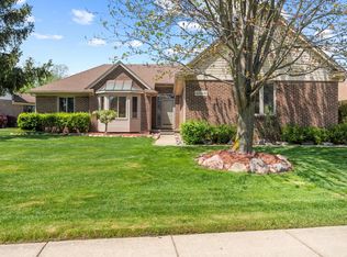 22148 Vinewood Blvd, Taylor, MI 48180
