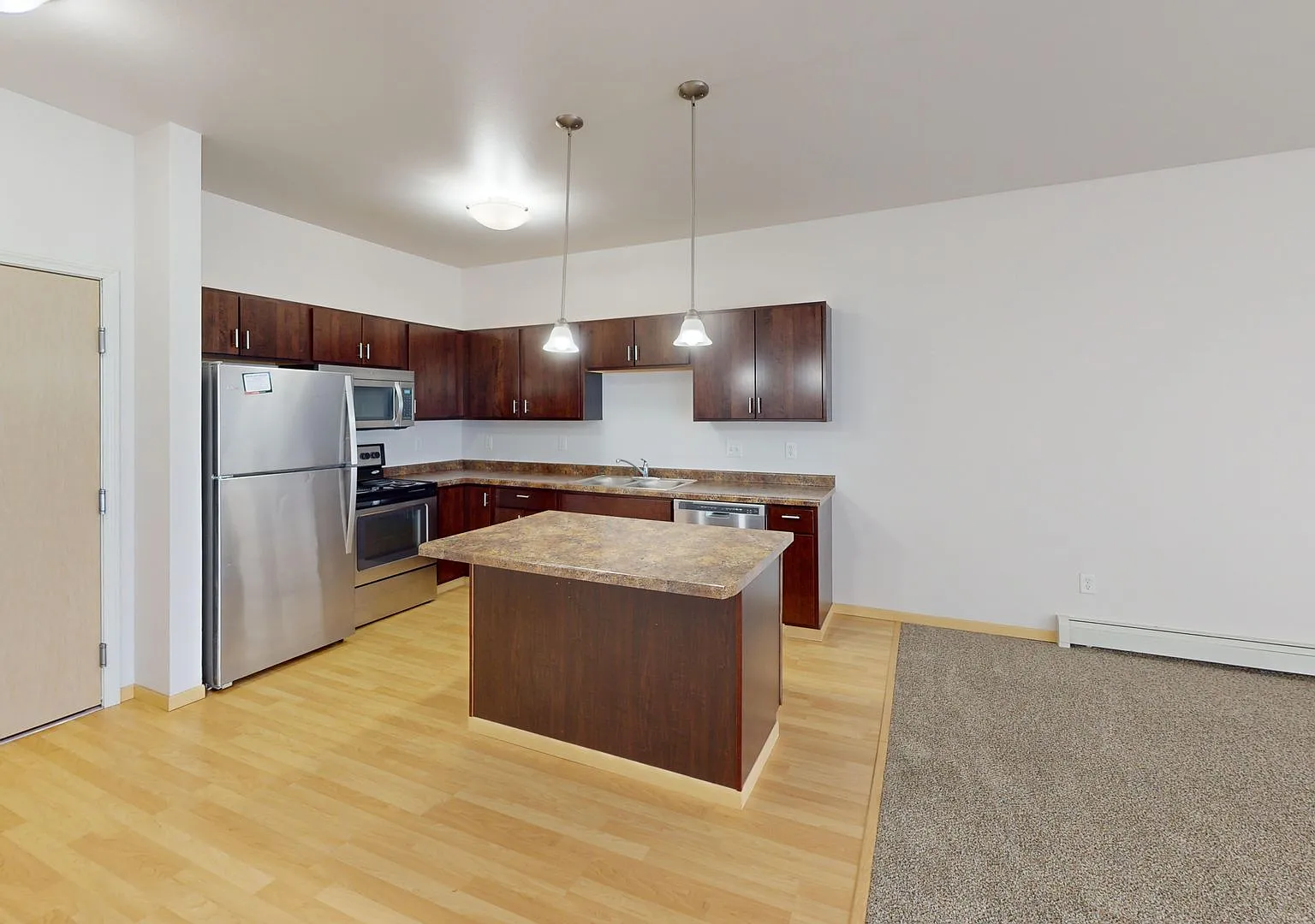 Cascades Apartments — Photo 4