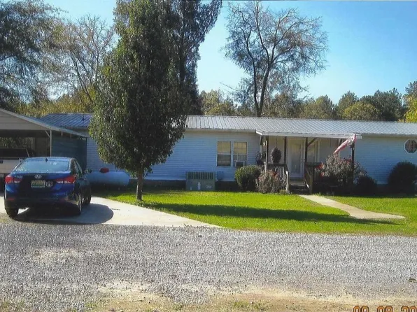 349 River Run Dr, Parrish, AL 35580