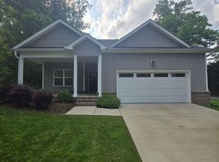 2125 Mae Dell Rd, Chattanooga, TN 37421