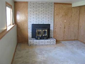 5th image of 25220 Maywood St
