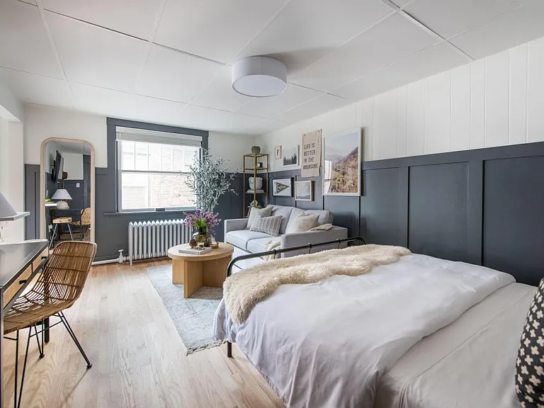 1660 N Franklin St #6 — Photo 5
