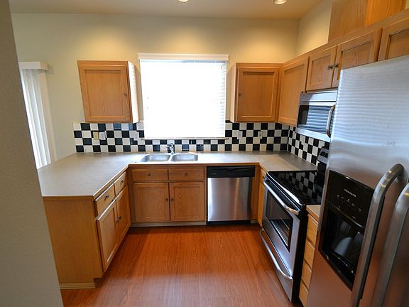 2nd image of 5119 102nd Pl NE