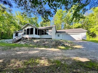 2122 N Hoy Rd NW, Mio, MI 48647