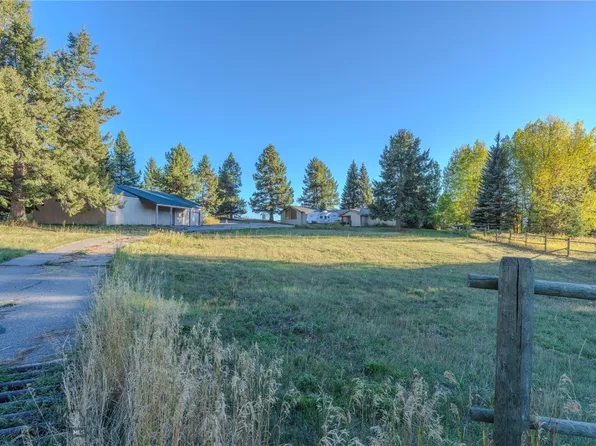 170 Loop Ln, West Yellowstone, MT 59758