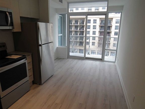 2nd image of 621 Sheppard Ave E #619