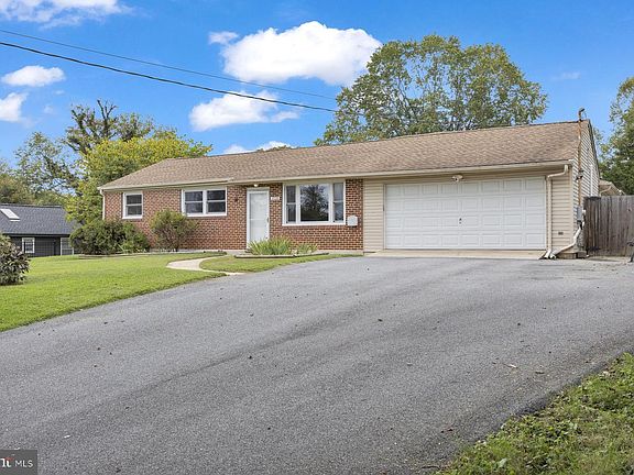 2nd image of 7729 Carter Rd