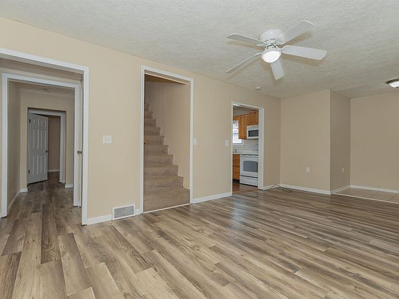 4th image of 1112 Saint George Rd