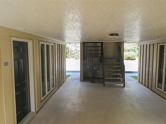 4th image of 507 NW 39th Rd APT 210