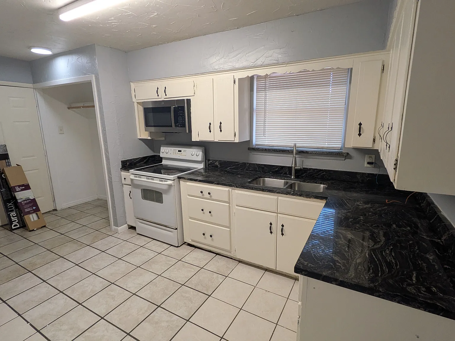 Alamo Ln, Garland — Photo 4