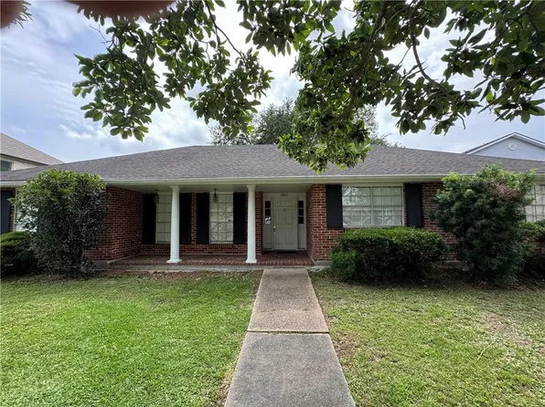1612 Apple St, Metairie, LA 70001