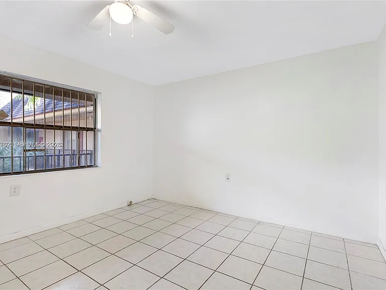 11219 SW 88th St #C208 — Photo 11
