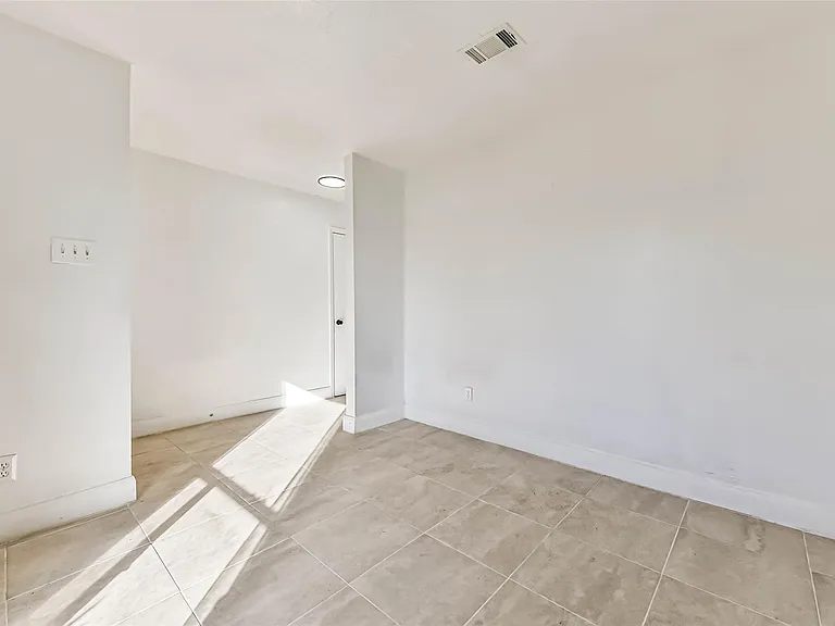 11411 Murr Way — Photo 12