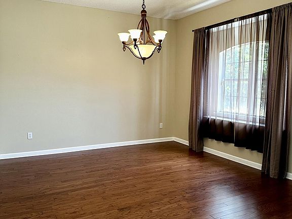 4th image of 3281 ALISTAIR Court