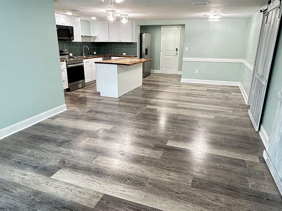 1st image of 4905 Joyce Dr #1