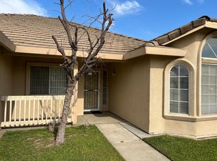 211 Gail Dr, Lathrop, CA 95330
