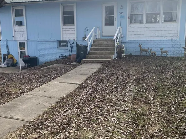 305 W 2nd St, Calhoun, MO 65323