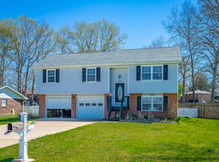 105 Semmes Dr, Fort Oglethorpe, GA 30742