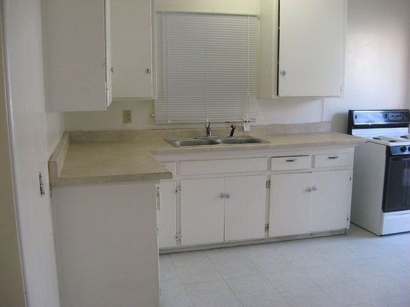 2nd image of 16770 Valley Blvd