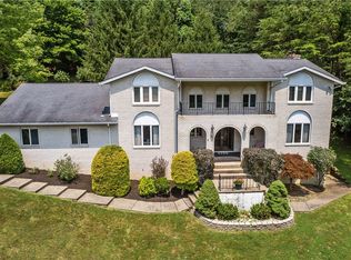 66 Laurelwood Pl, Weirton, WV 26062