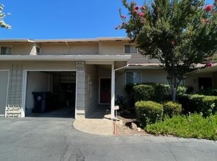 8113 La Riviera Dr, Sacramento, CA 95826