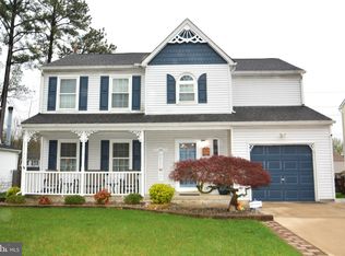 12 W Kapok Dr, Newark, DE 19702