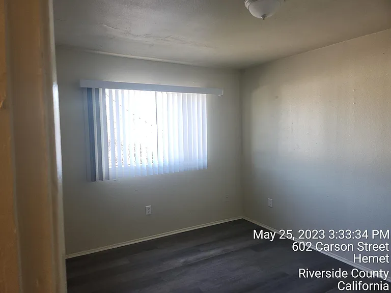 602 Carson St — Photo 12