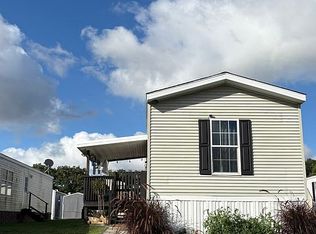 72 Fairfield Mnr, Morgantown, WV 26505