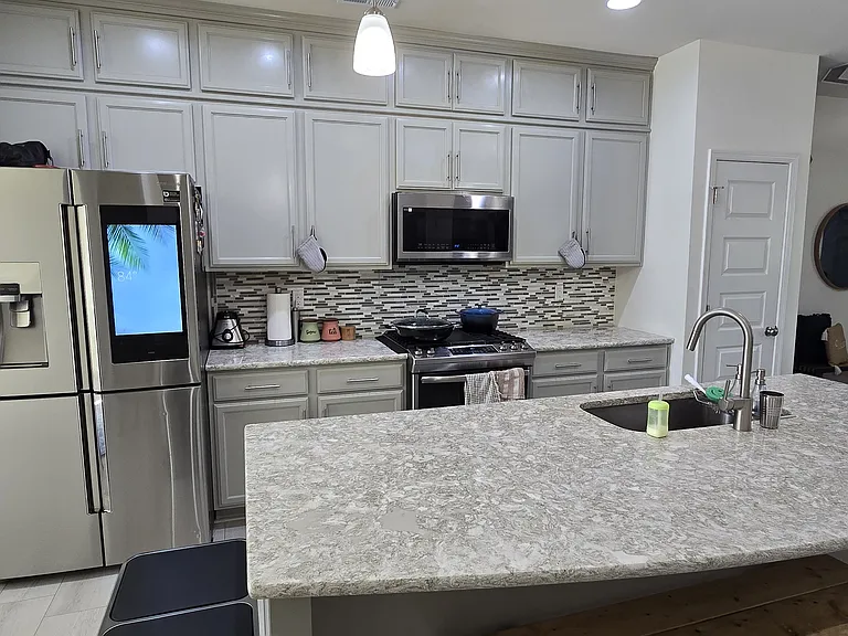 4006 Rivermere Ln — Photo 7