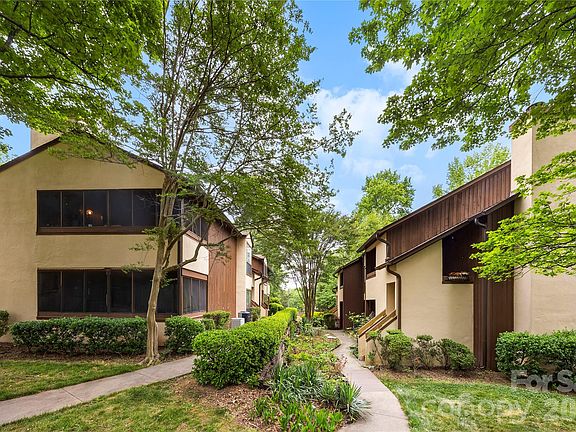 2nd image of 7204 Winery Ln