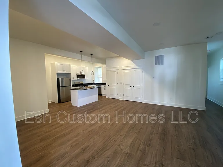 27 W Ferdinand St #1 — Photo 4